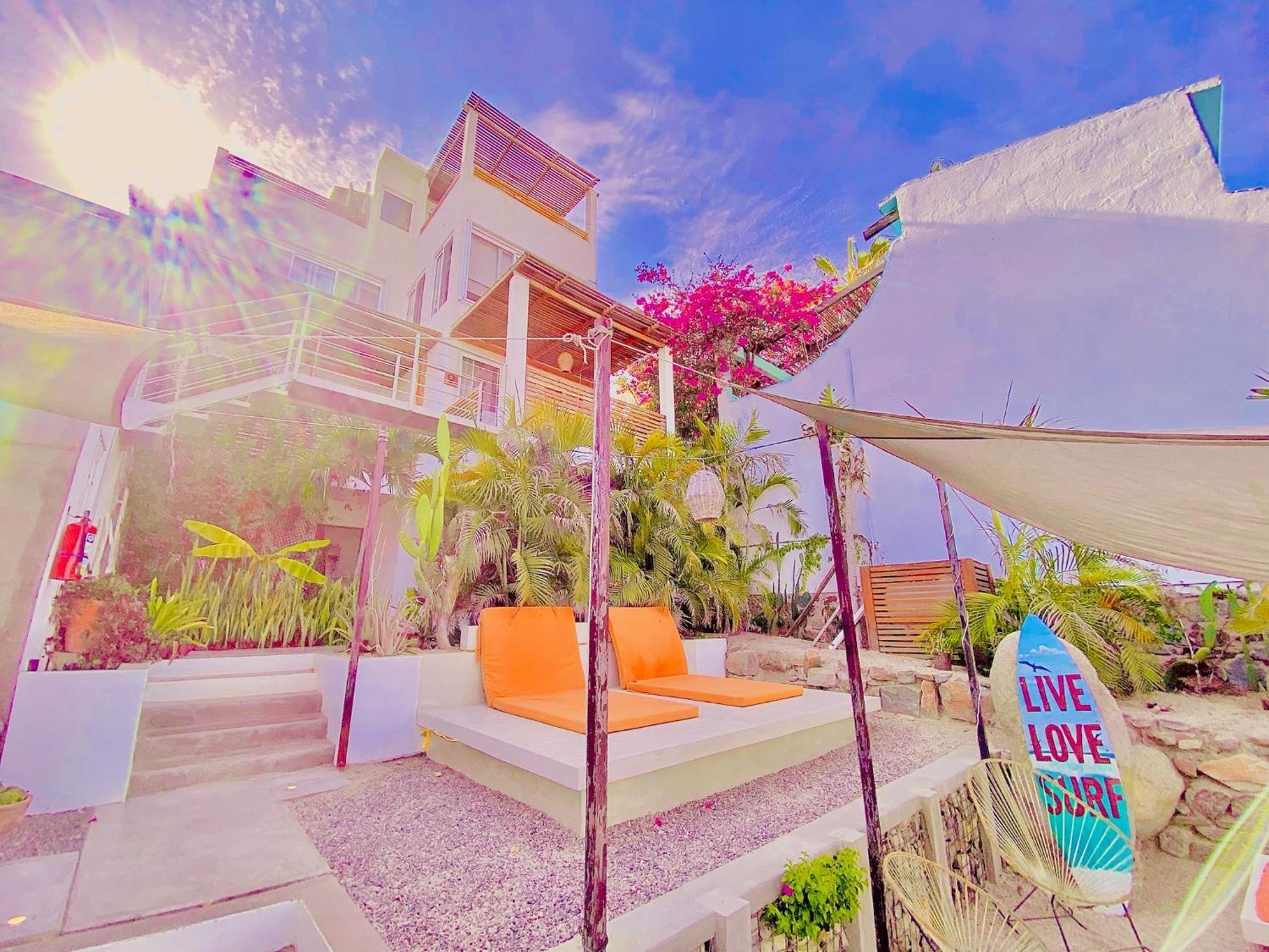 Hotel Perro Surfero Тодос-Сантос Экстерьер фото